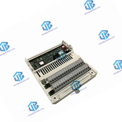 170AAI52040 Schneider Analog Input Modicon Momentum